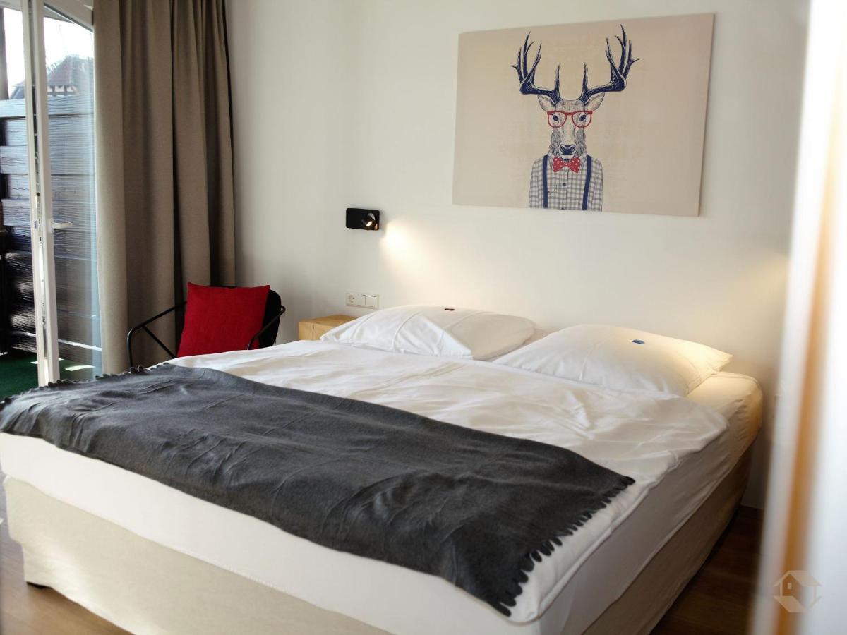 Gasthaus Hirschenstube & Gaestehaus Gehri Waldkirch Phòng bức ảnh