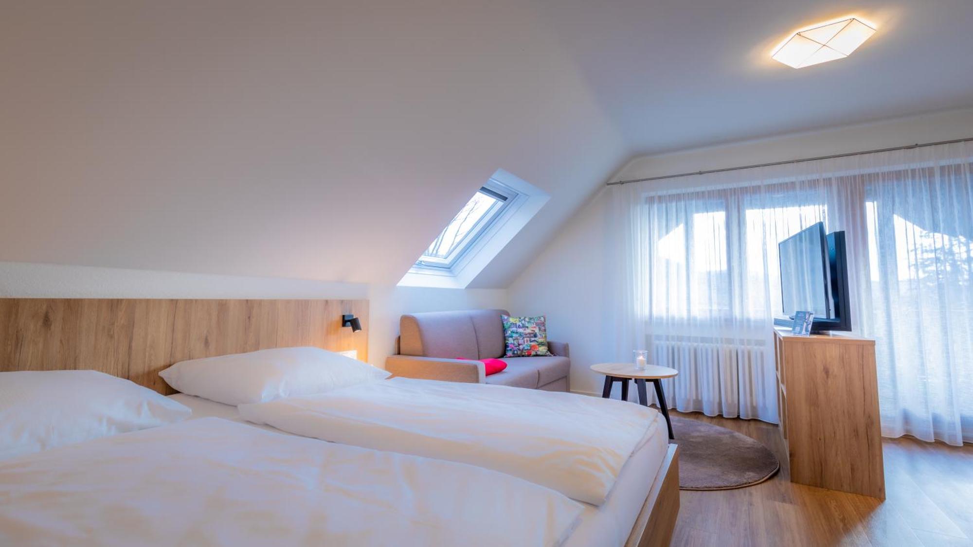 Gasthaus Hirschenstube & Gaestehaus Gehri Waldkirch Ngoại thất bức ảnh